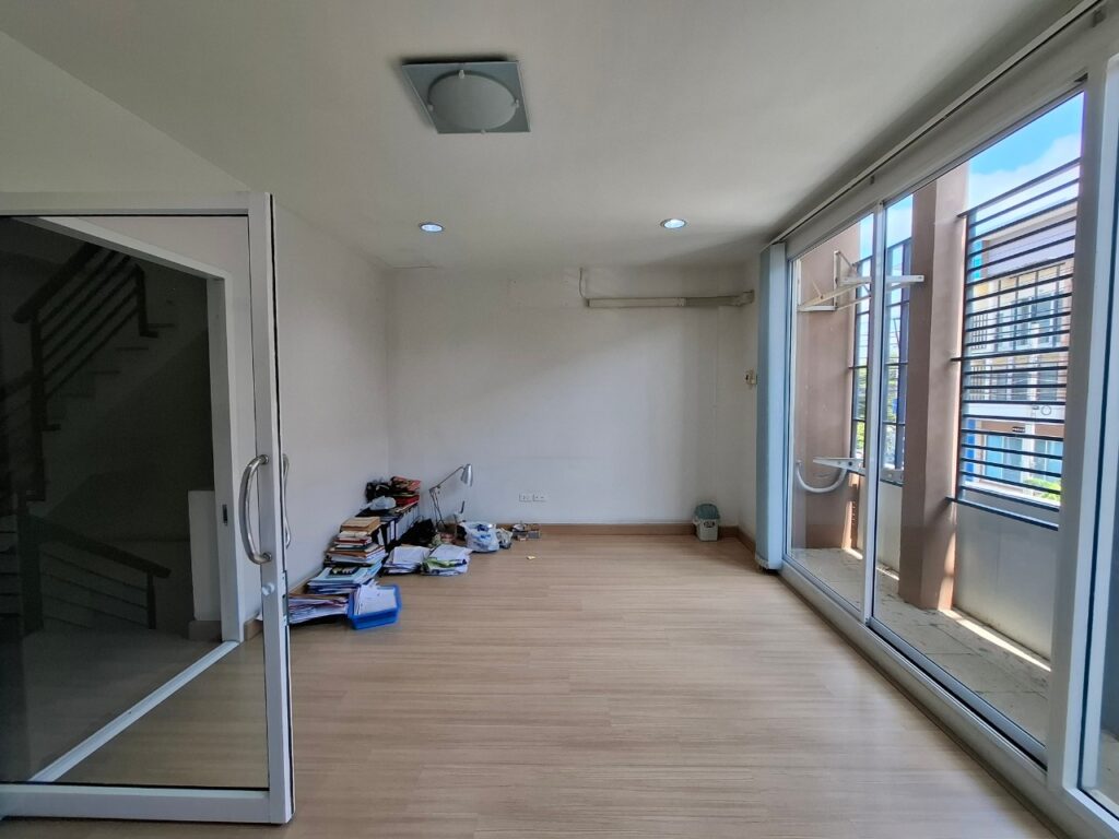 LINE_ALBUM_pkหทัยราษ_๒๔๐๕๑๑_63