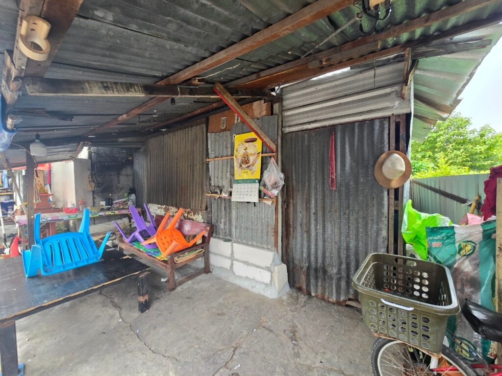 LINE_ALBUM__2166_240707_33