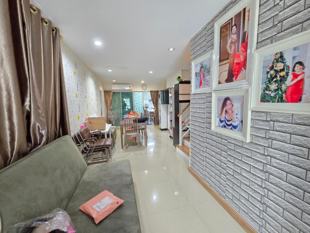 LINE_ALBUM__2371_240922_29