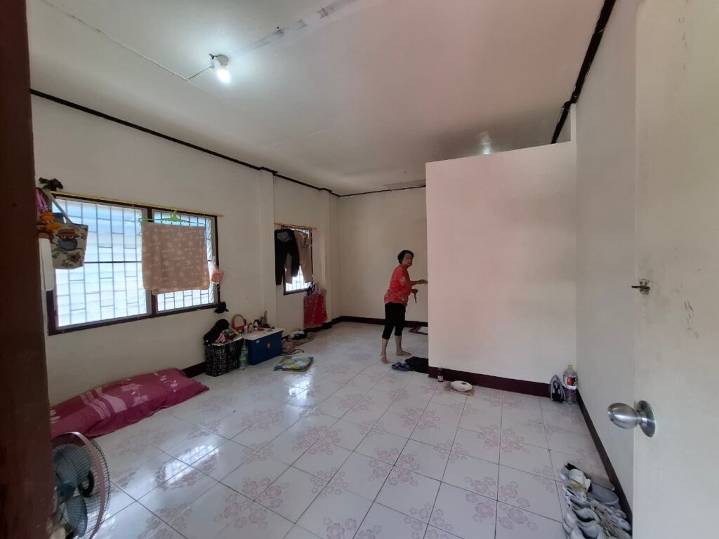 LINE_ALBUM_พระโขนง_240927_14