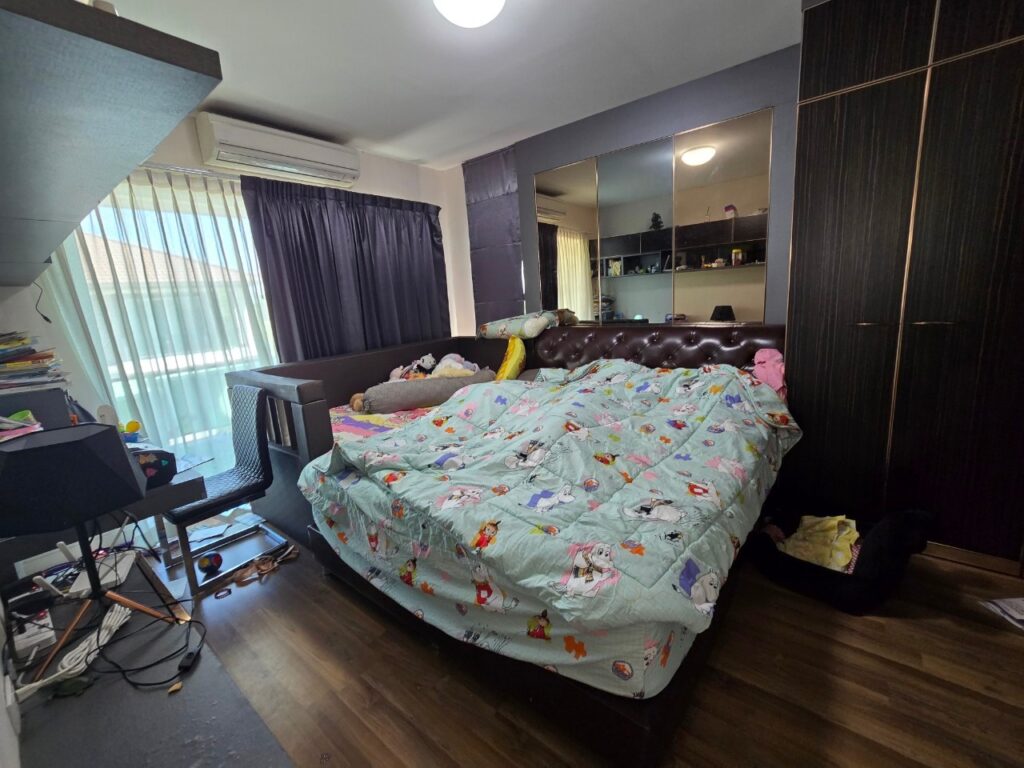 LINE_ALBUM__2577_241224_3