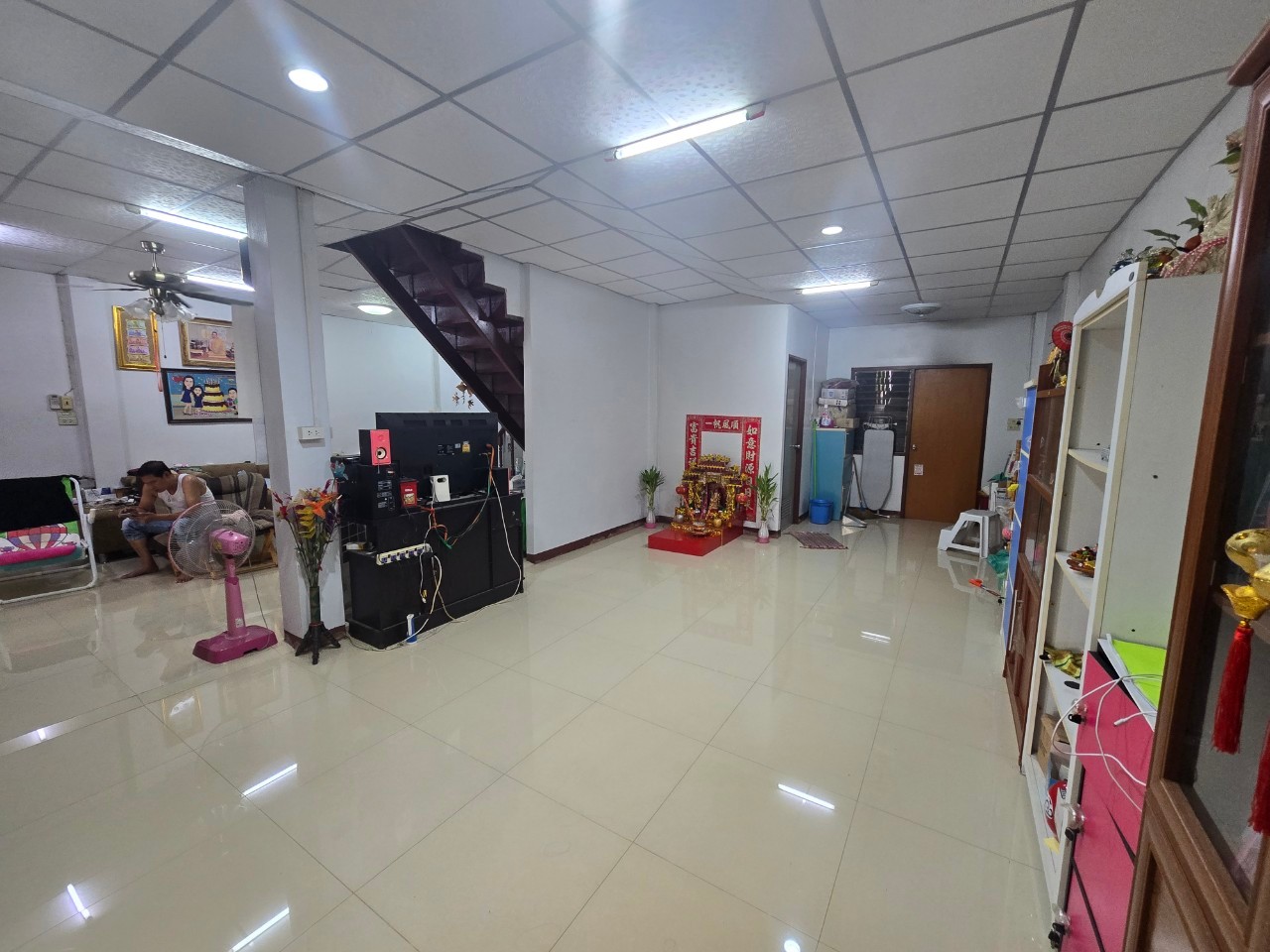 รูปทรัพย์ 2