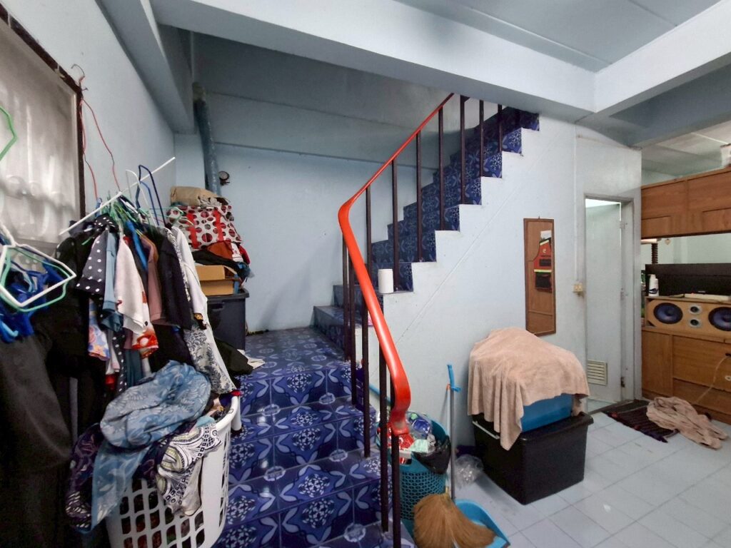LINE_ALBUM_นครหลวง_250327_6