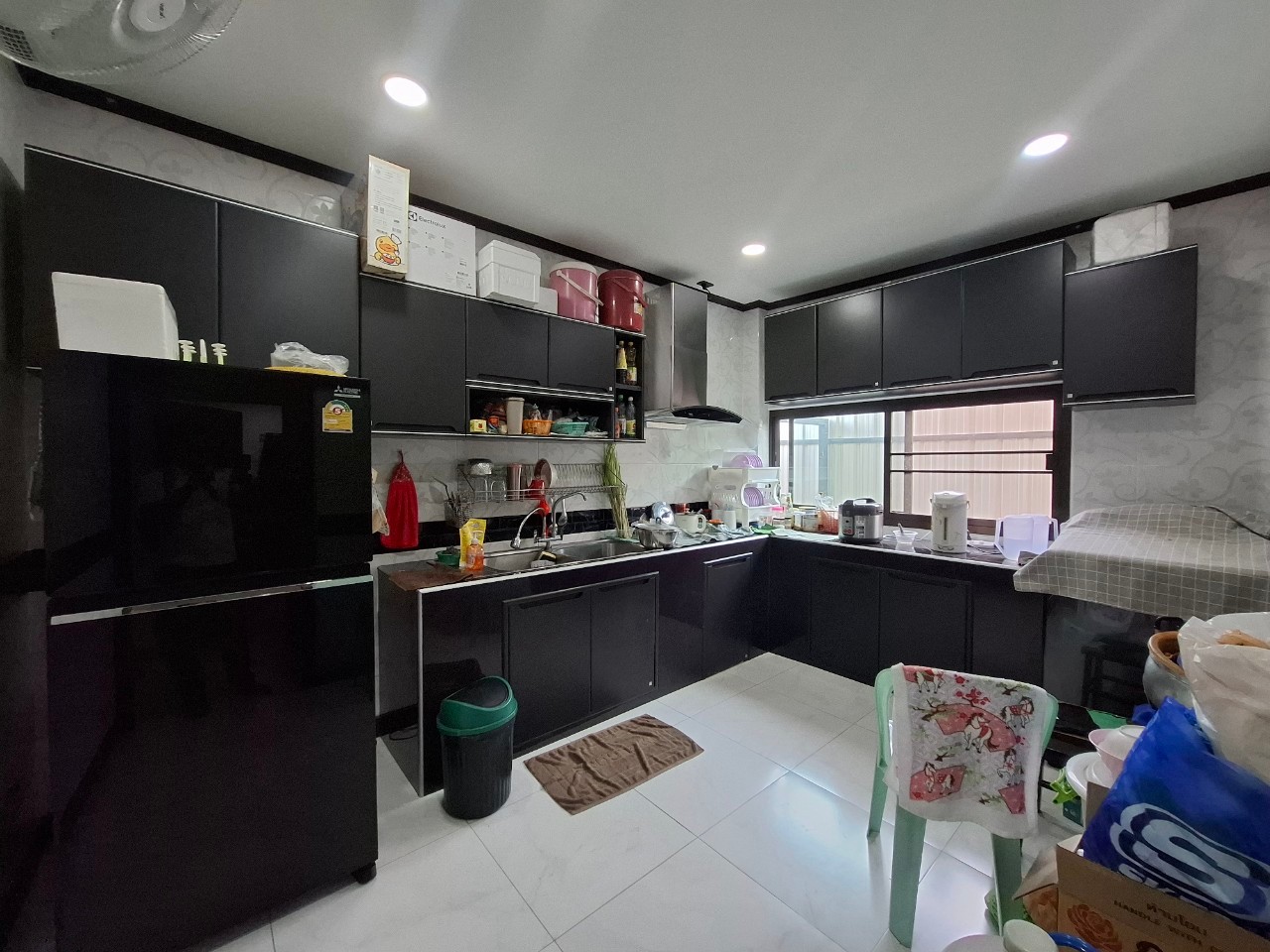 รูปทรัพย์ 8