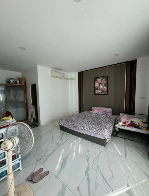 รูปทรัพย์ 4