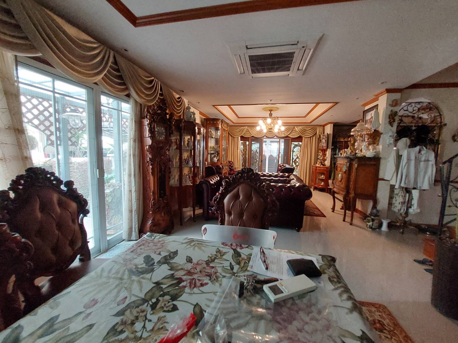 รูปทรัพย์ 6