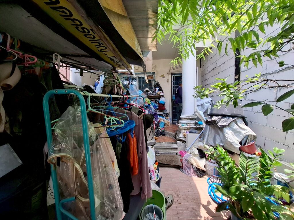 LINE_ALBUM_84_250408_18
