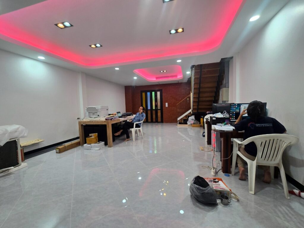 LINE_ALBUM__2740_250314_18