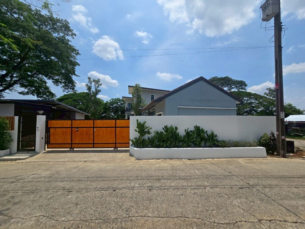 LINE_ALBUM__B386_250423_28