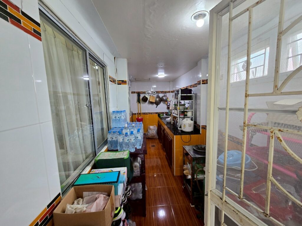 LINE_ALBUM__B973_250428_10