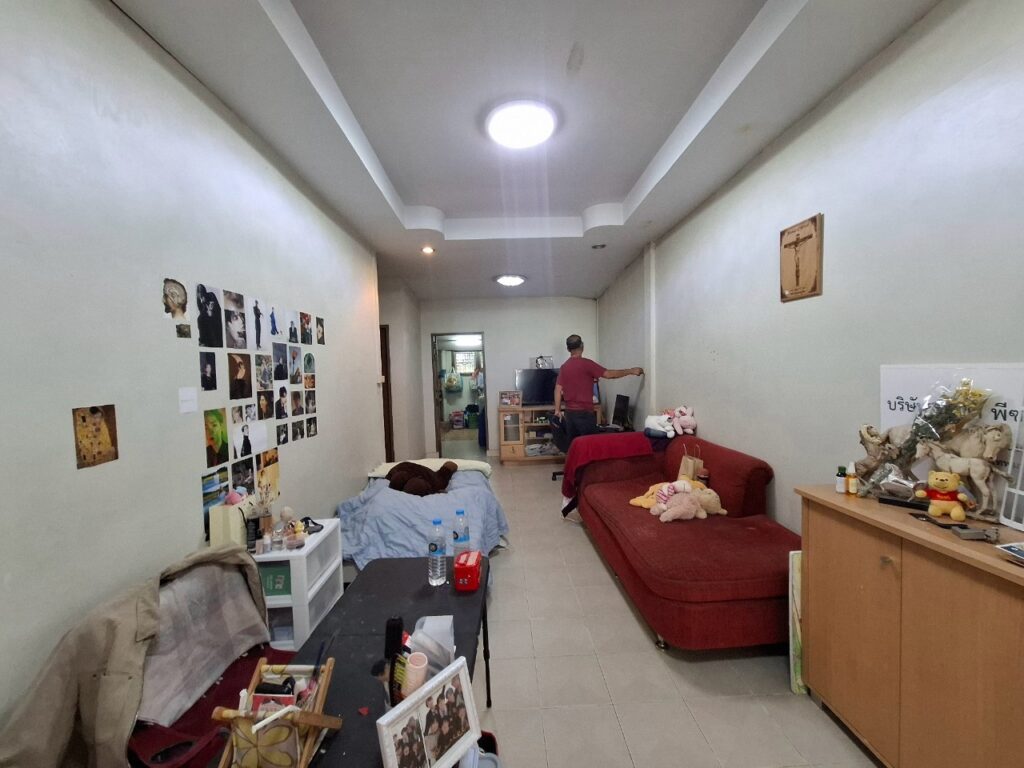 LINE_ALBUM_ธนะสิน_250314_8