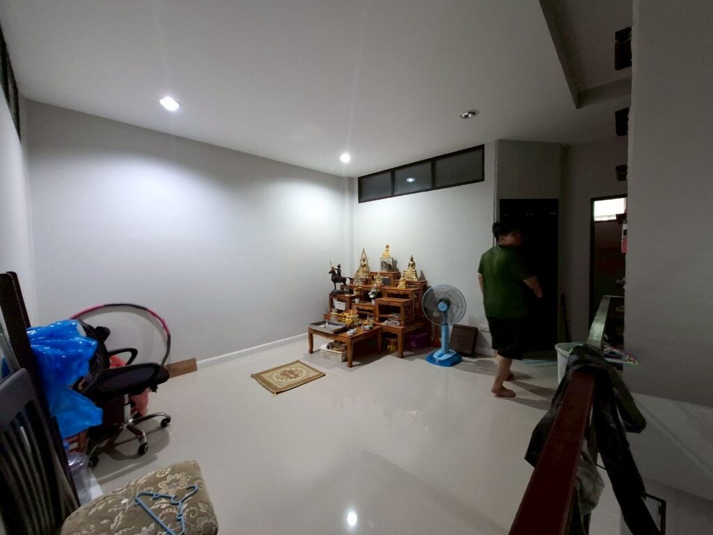 LINE_ALBUM_บรม4_250513_16