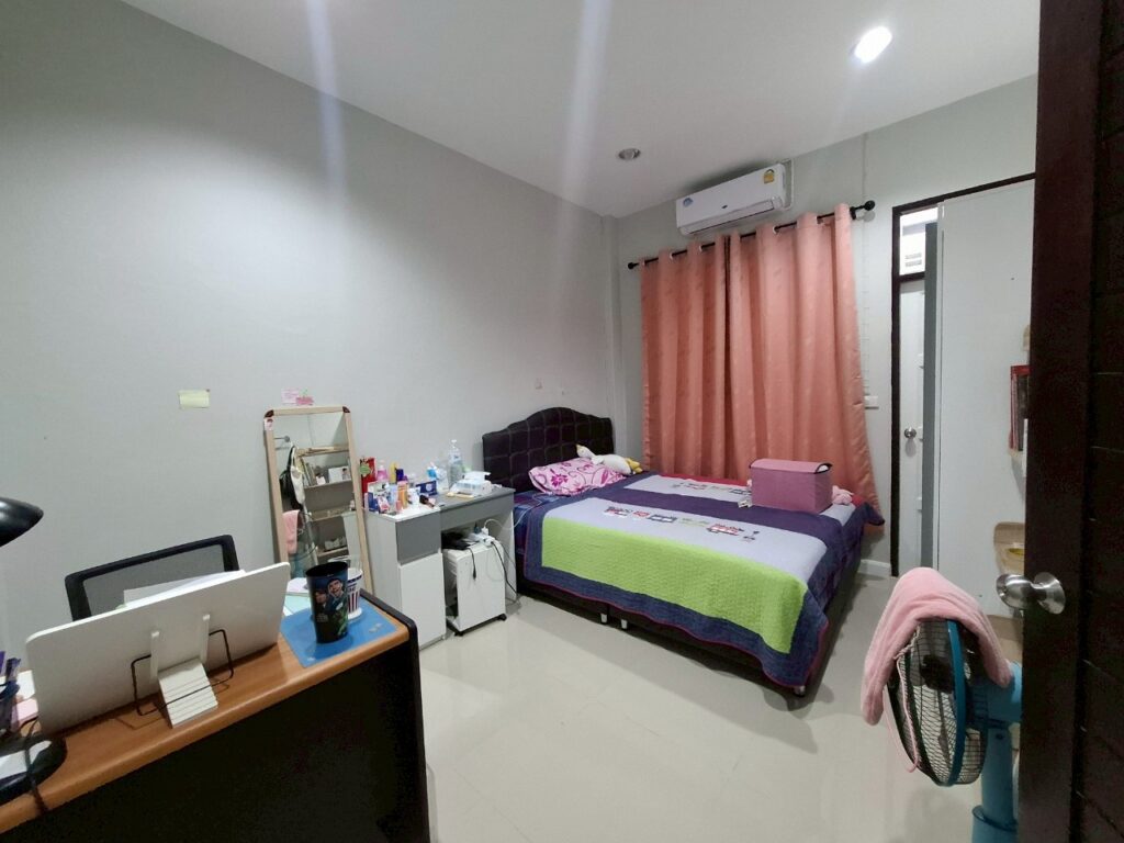 LINE_ALBUM_บรม4_250513_22