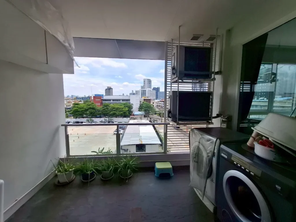LINE_ALBUM_สุขุมวิท 64_250622_26_12