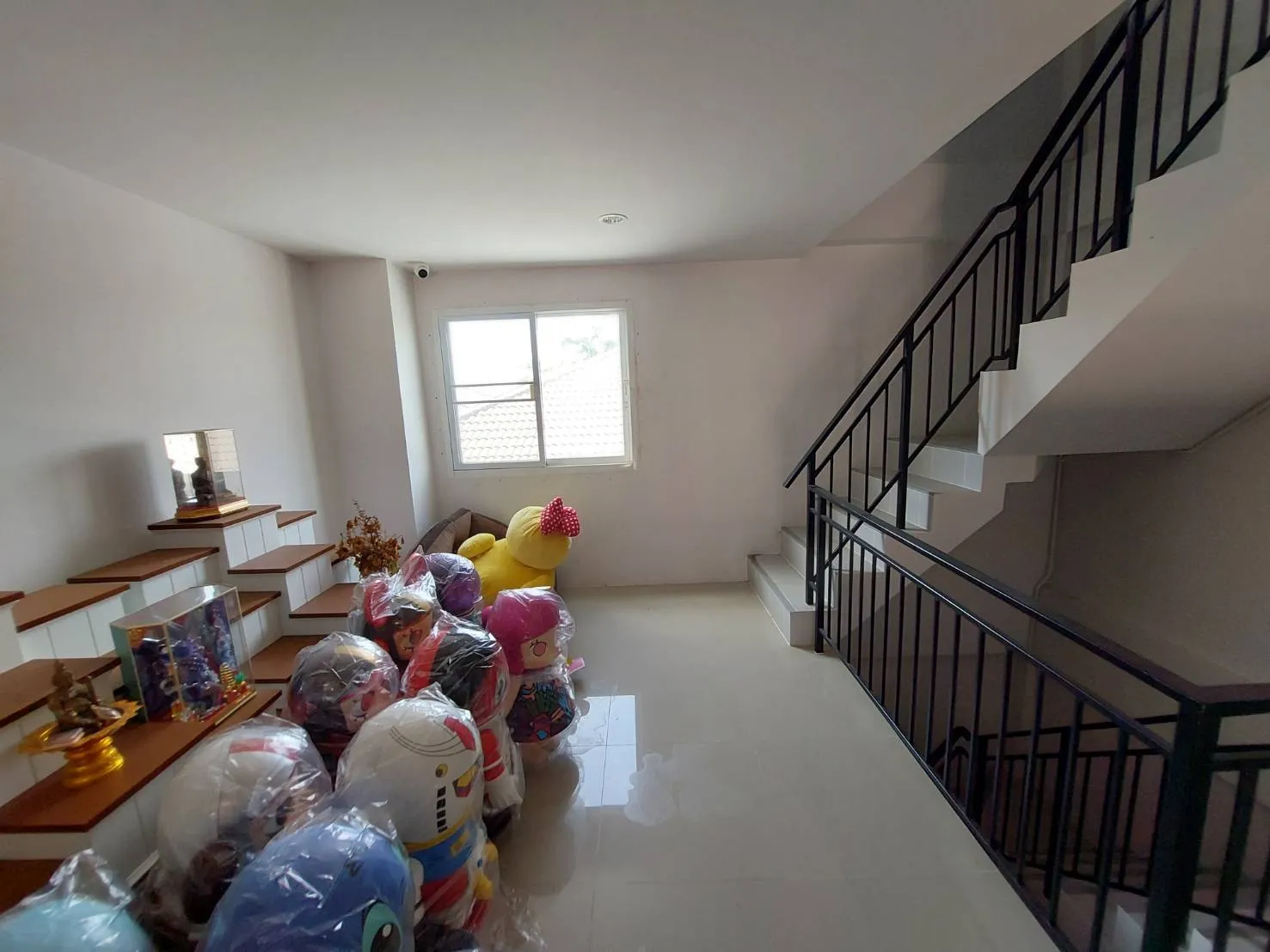 รูปทรัพย์ 8