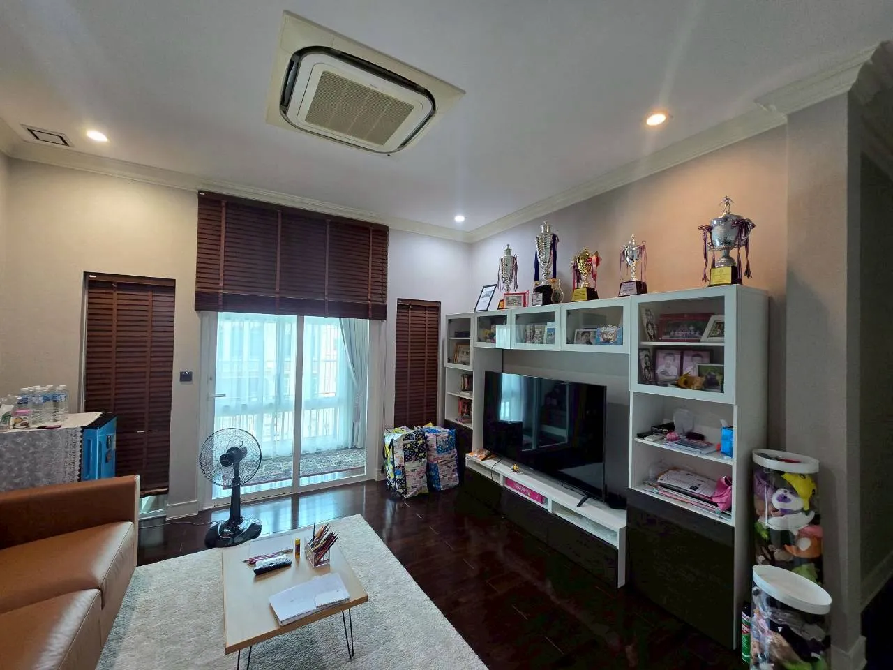 รูปทรัพย์ 18