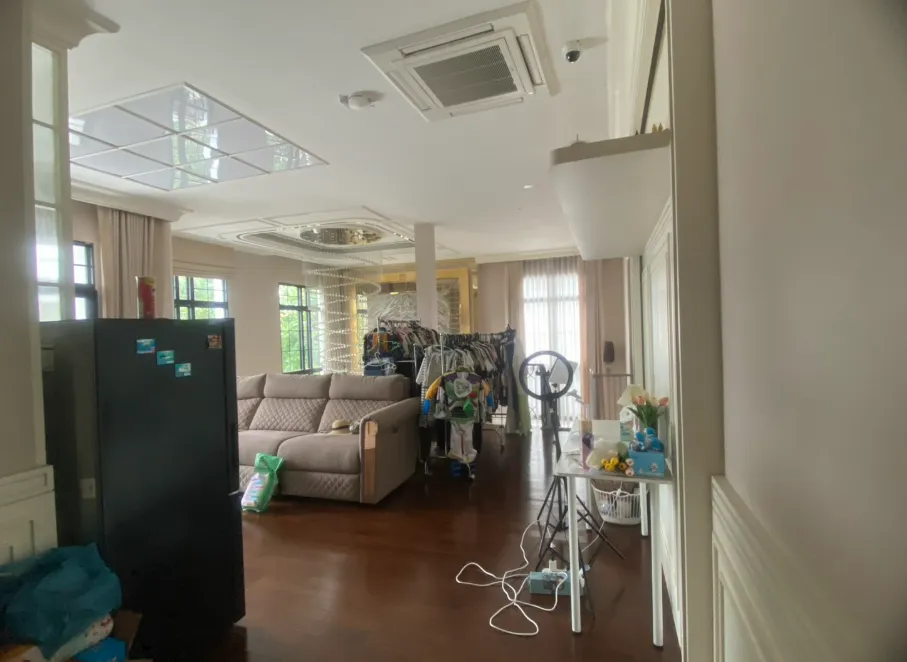 รูปทรัพย์ 8