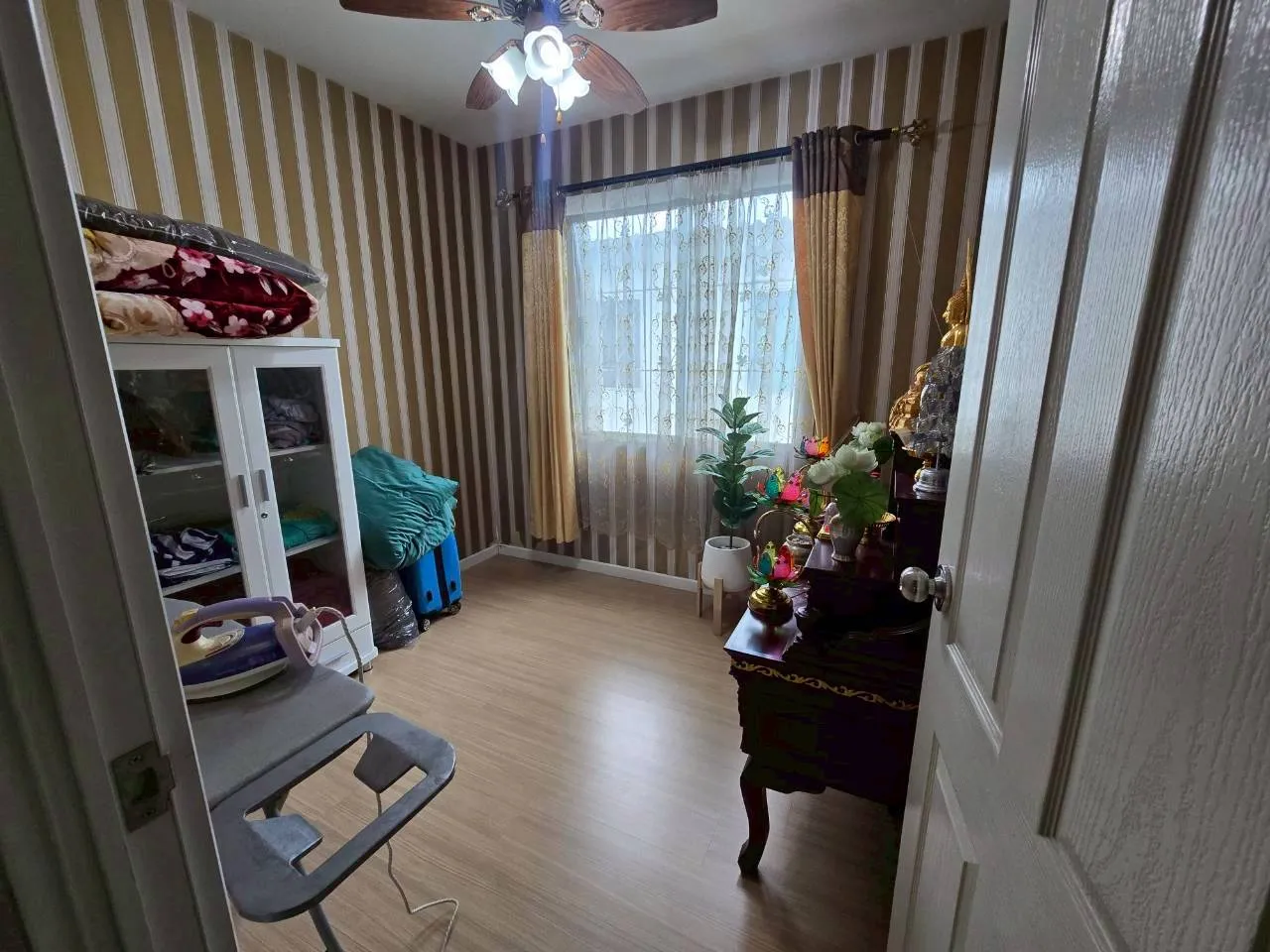 รูปทรัพย์ 9