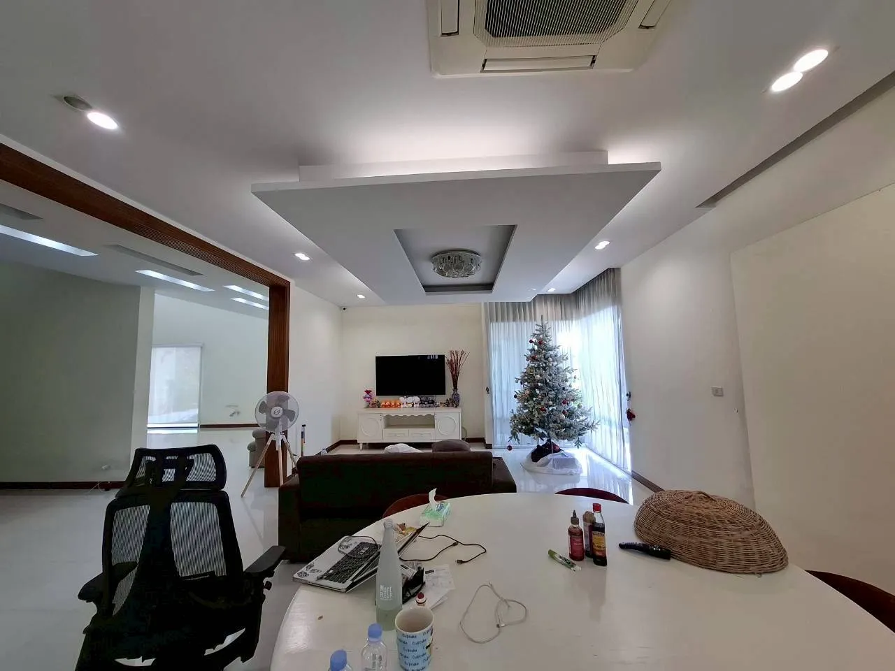 รูปทรัพย์ 8