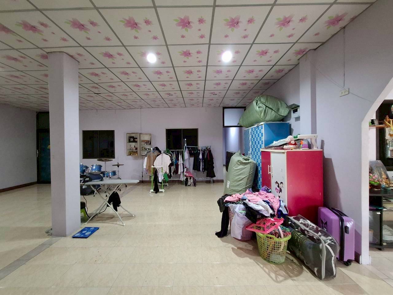 รูปทรัพย์ 6